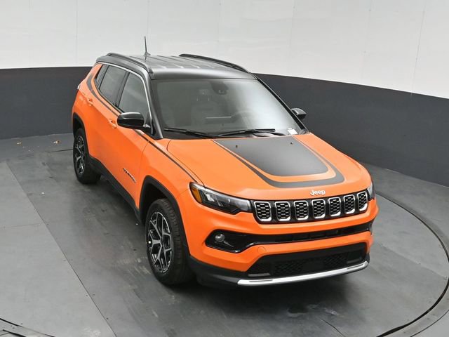 New 2026 Jeep Compass Limited w/ Mopar Graphics Package AWD/4WD image 37
