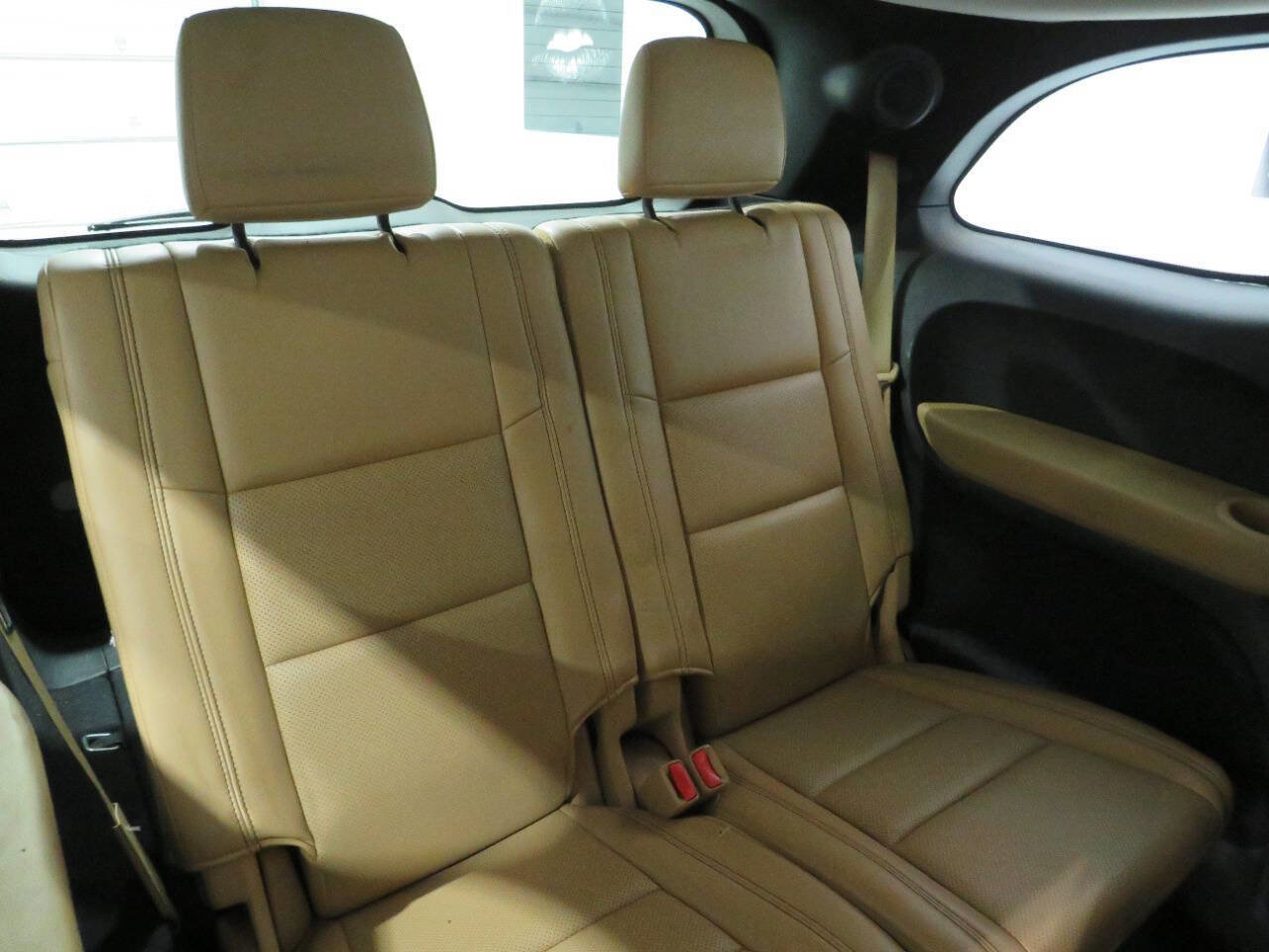 Used 2011 Dodge Durango Citadel w/ Trailer Tow Group IV image 12