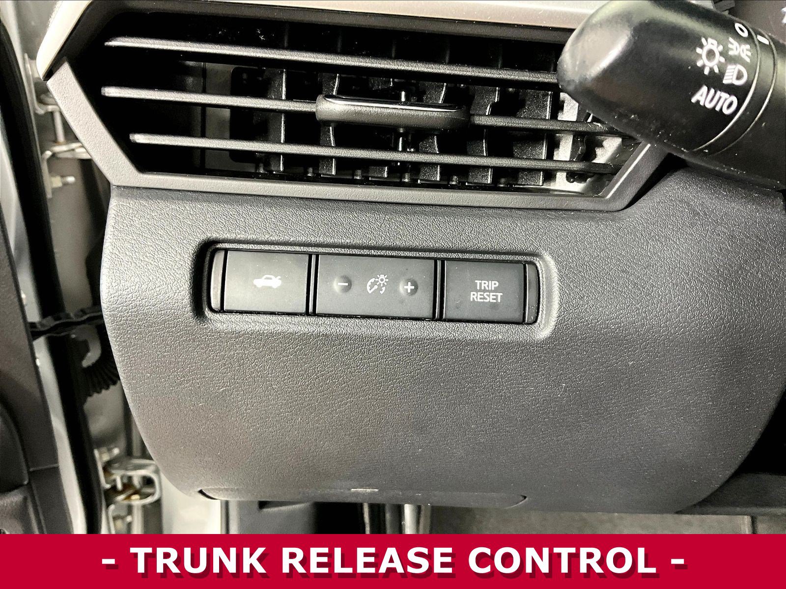 Certified 2022 Nissan Altima 2.5 SV AWD/4WD image 36