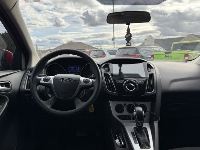 Used 2013 Ford Focus SE w/ Super Fuel Economy (SFE) Pkg image 23