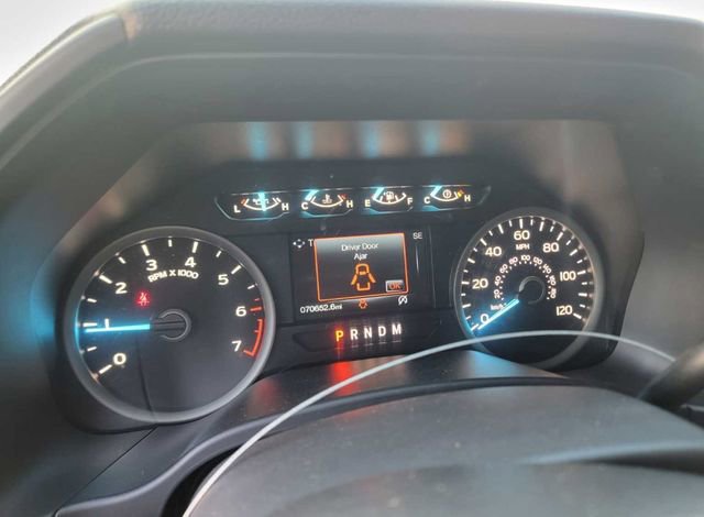 Used 2018 Ford F150 XLT w/ Equipment Group 302A Luxury image 10