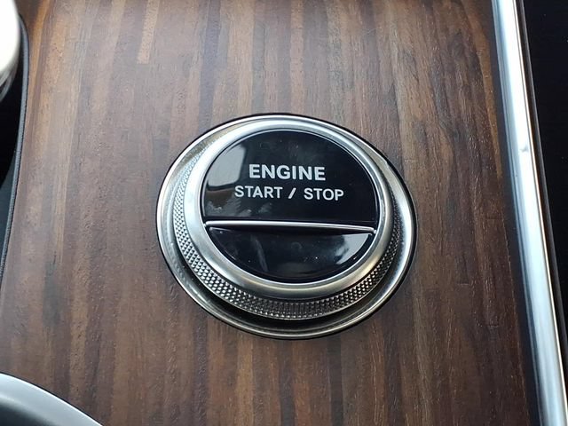 Certified 2025 Mercedes-Benz GLC 350e 4MATIC image 25