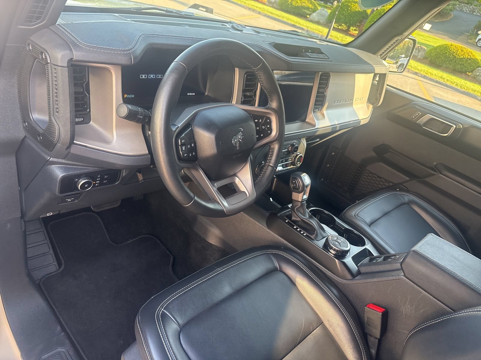 Used 2025 Ford Bronco Outer Banks AWD/4WD image 11