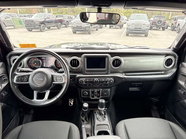 Used 2019 Jeep Wrangler Unlimited Sahara image 12