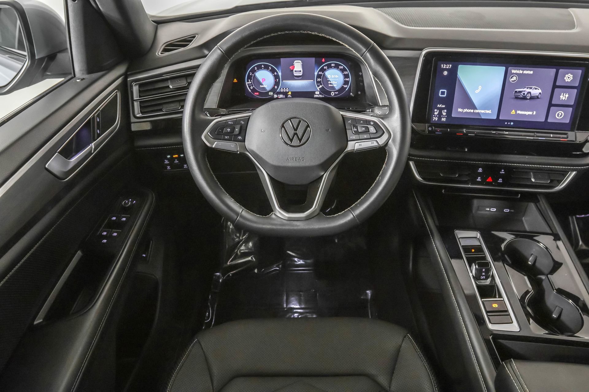 Used 2024 Volkswagen Atlas Cross Sport SE image 35