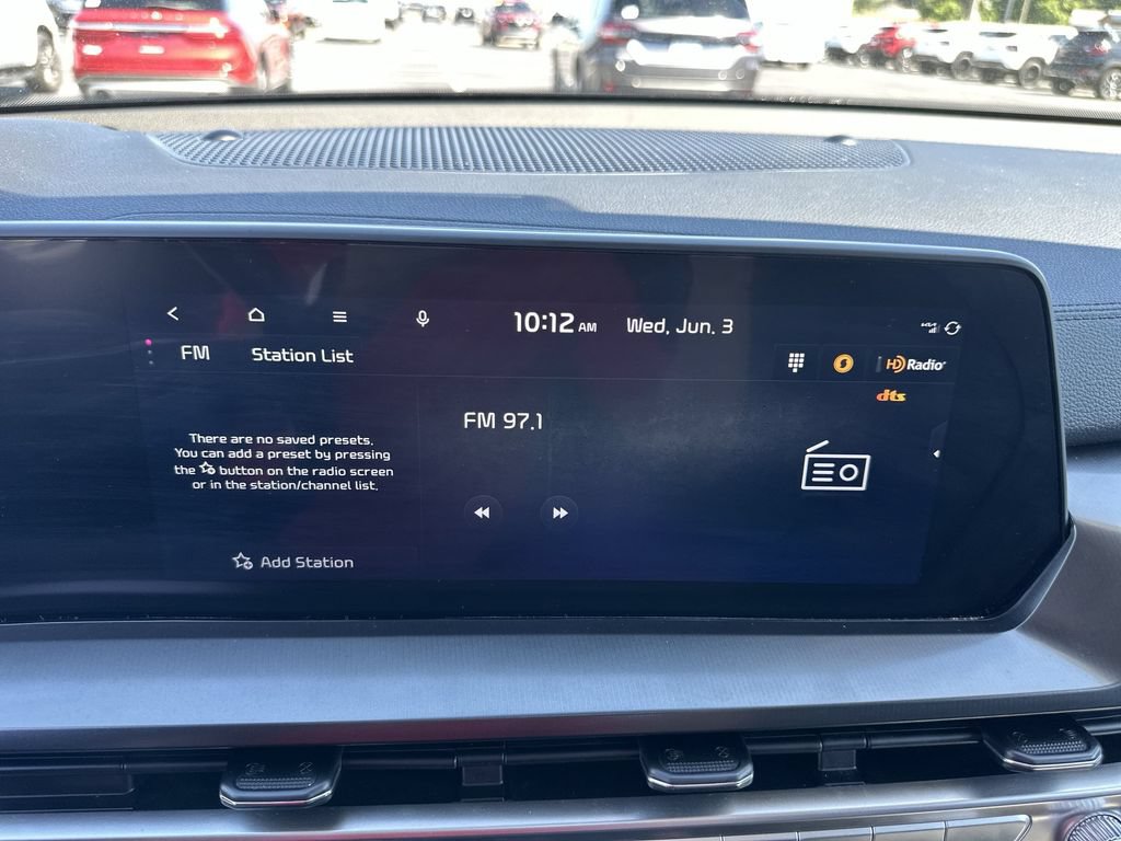 Used 2024 Kia Telluride S w/ S Sunroof Package FWD image 22