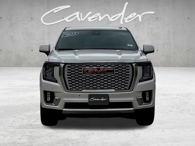 Used 2023 GMC Yukon XL Denali w/ Advanced Technology Package AWD/4WD image 18
