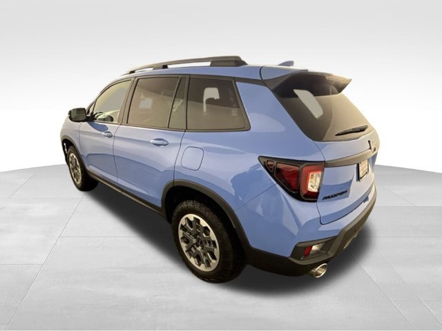 Used 2025 Honda Passport TrailSport image 5