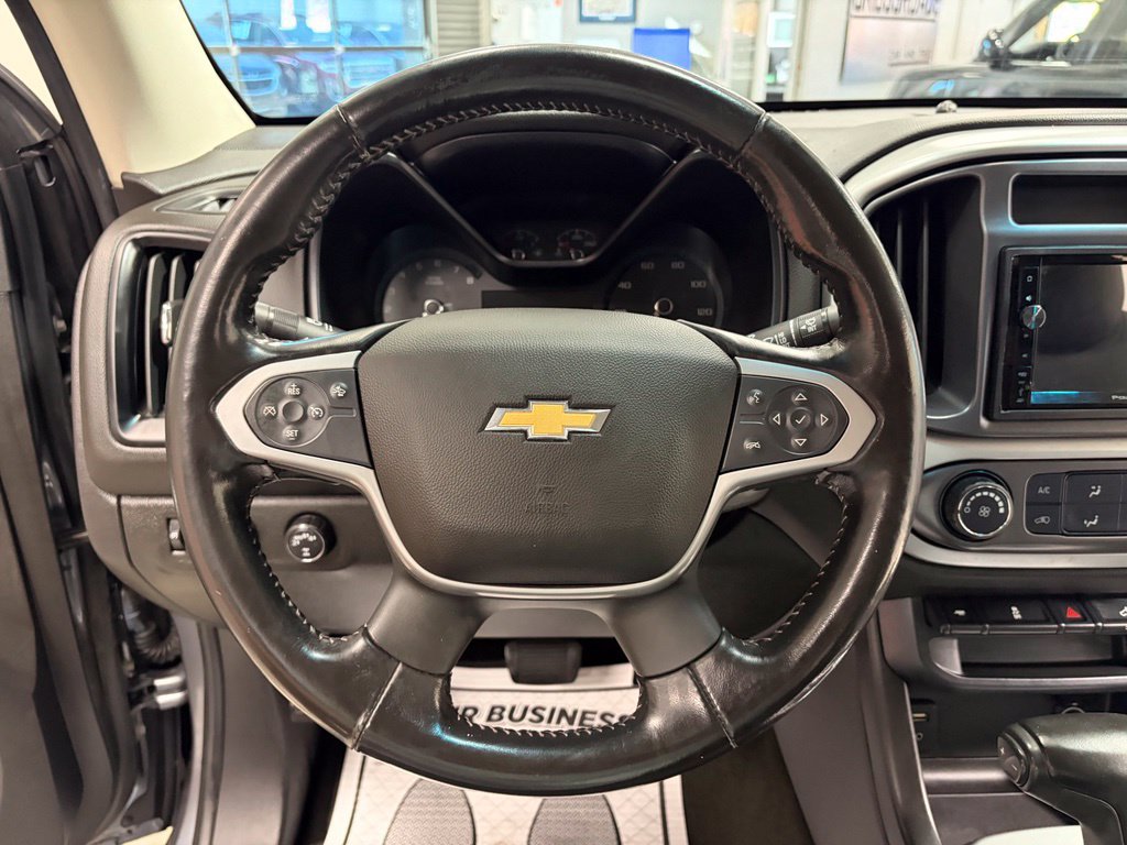 Used 2018 Chevrolet Colorado LT w/ LT Convenience Package AWD/4WD image 10