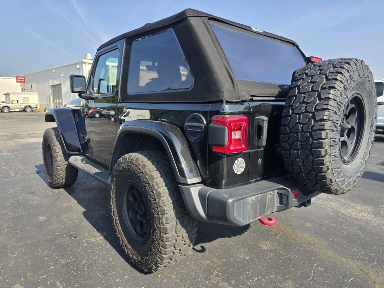 Used 2018 Jeep Wrangler Rubicon AWD/4WD image 5