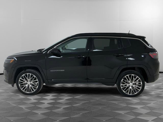 Used 2022 Jeep Compass Limited w/ Elite Group AWD/4WD image 6