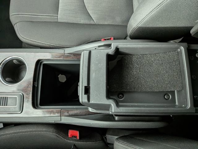 Used 2017 Chevrolet Traverse LT image 18