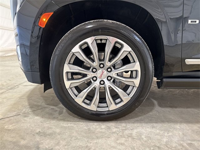 Certified 2023 GMC Yukon Denali w/ Advanced Technology Package image 33