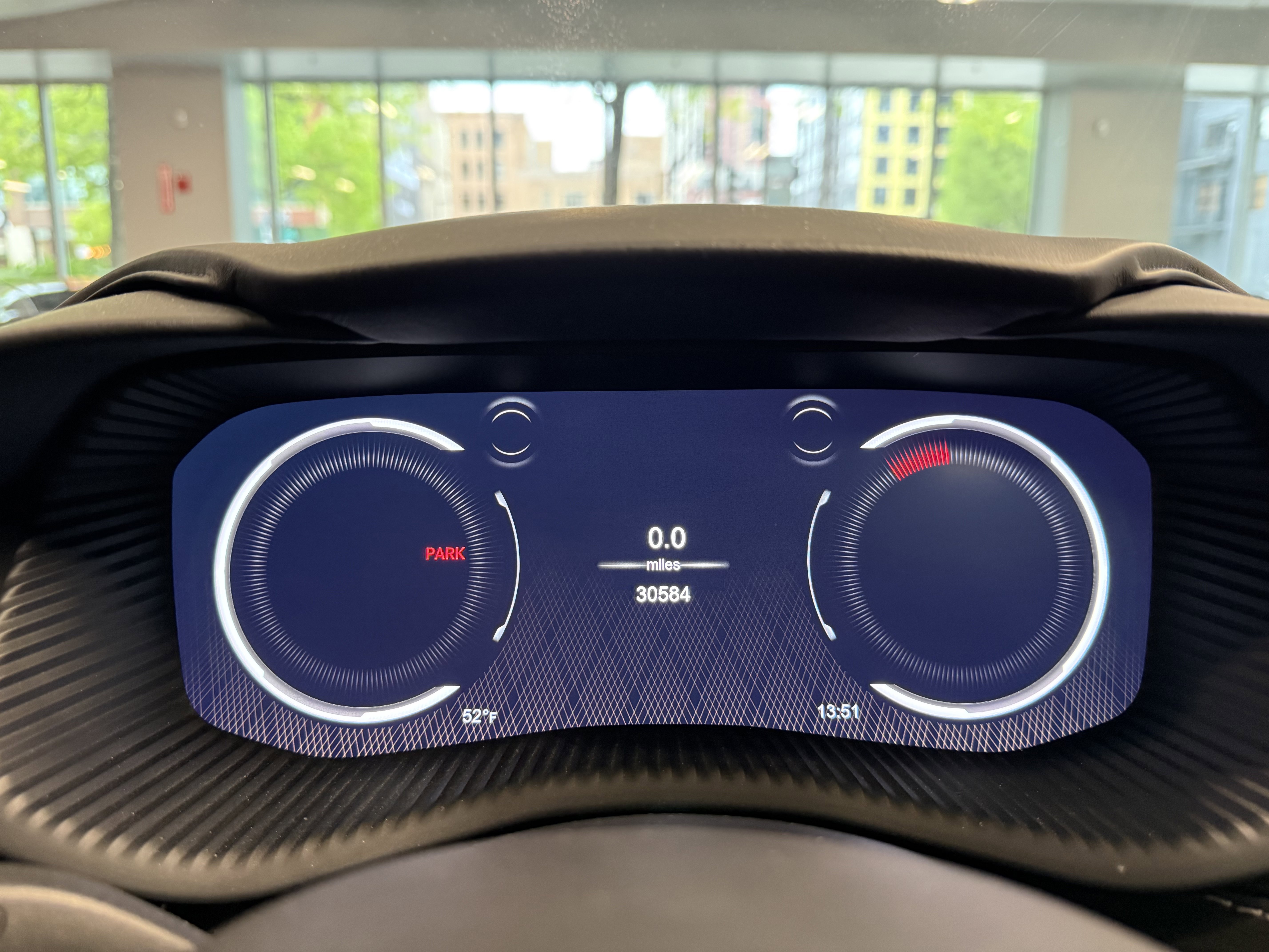 Used 2021 Aston Martin DBX AWD/4WD image 9