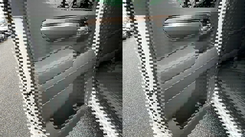 New 2026 Chevrolet Silverado 1500 LT Trail Boss w/ LT Trail Boss Premium Package image 18