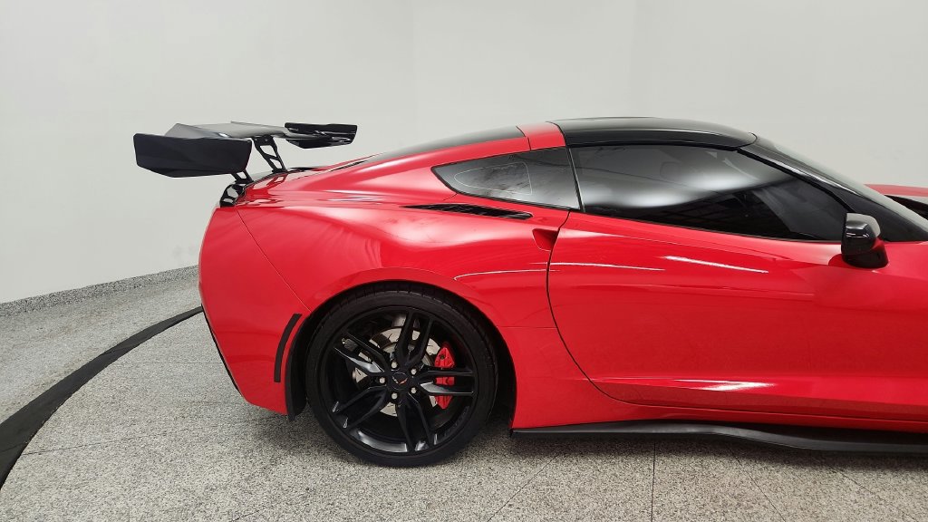 Used 2016 Chevrolet Corvette Stingray Coupe w/ 2LT Preferred Equipment Group RWD image 18