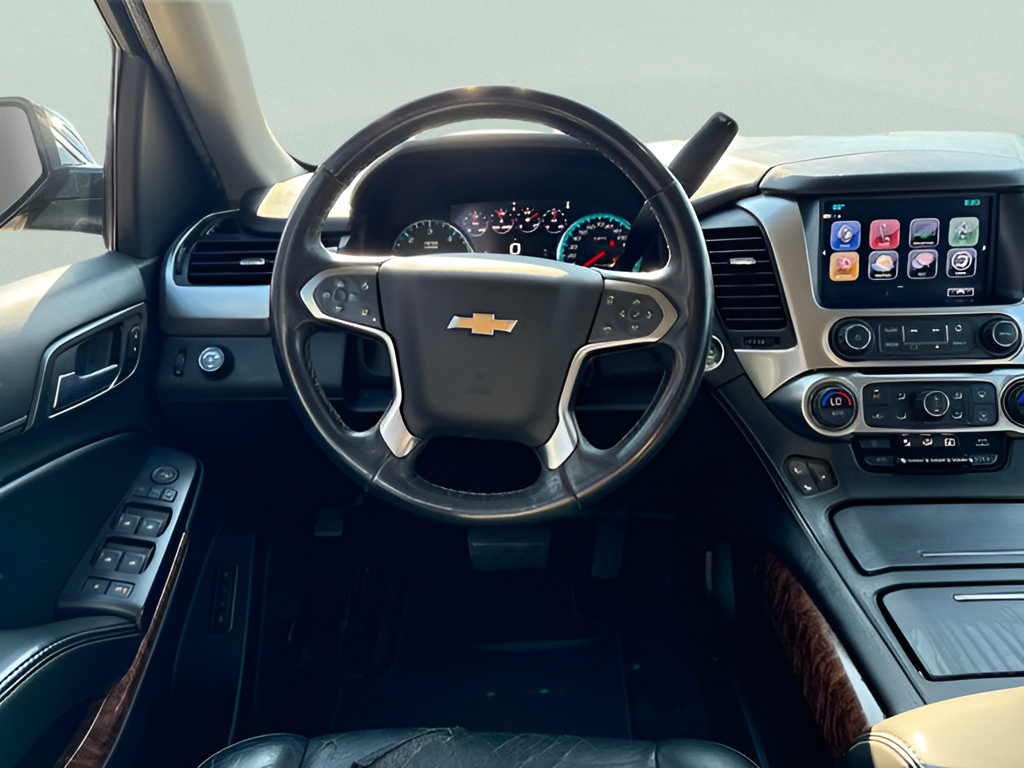 Used 2017 Chevrolet Suburban Premier RWD image 19