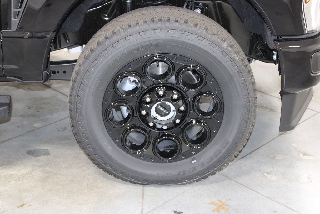 New 2026 Ford F250 Lariat w/ Black Appearance Package image 15