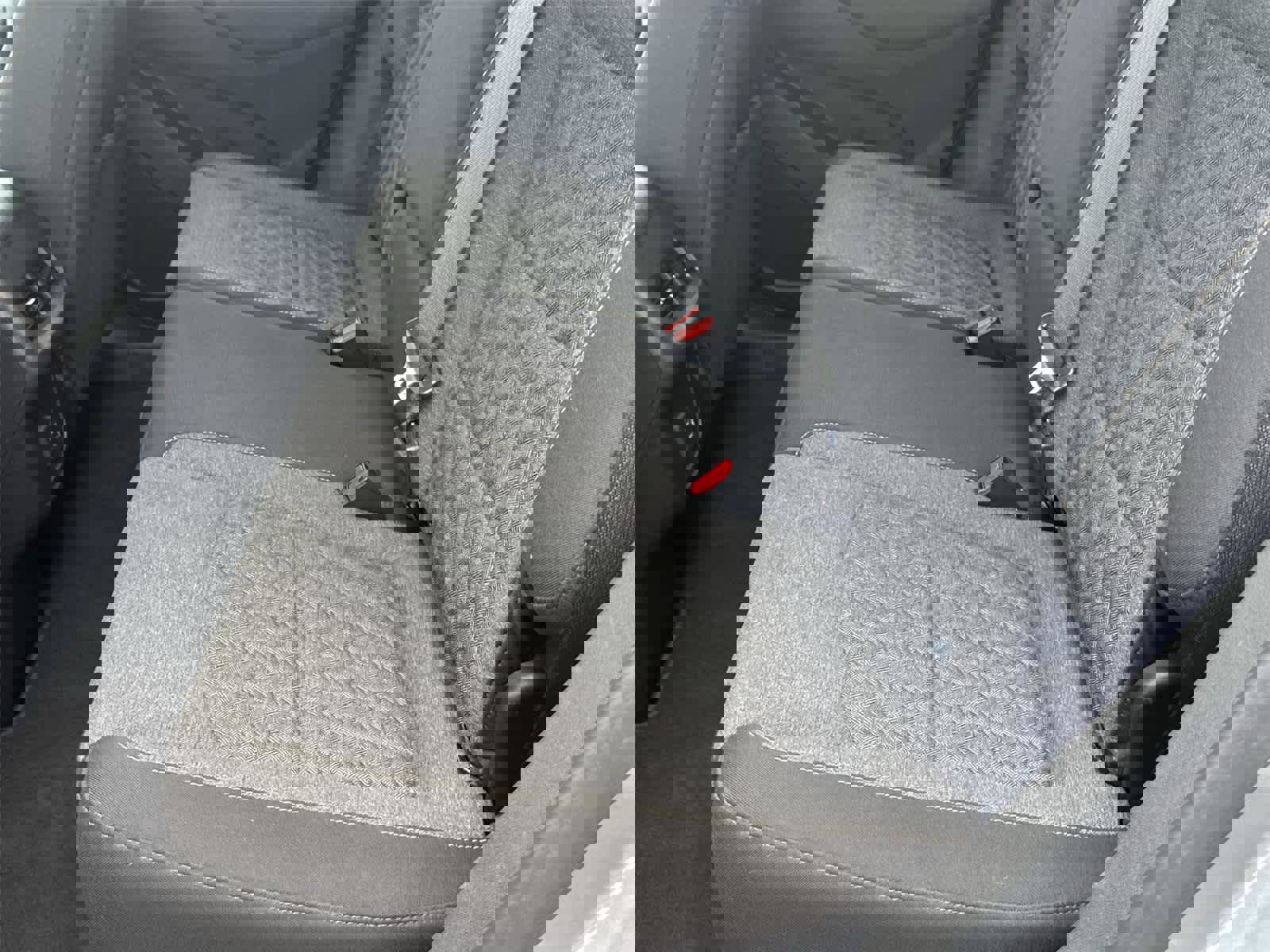 Used 2023 Chevrolet Equinox LT image 13