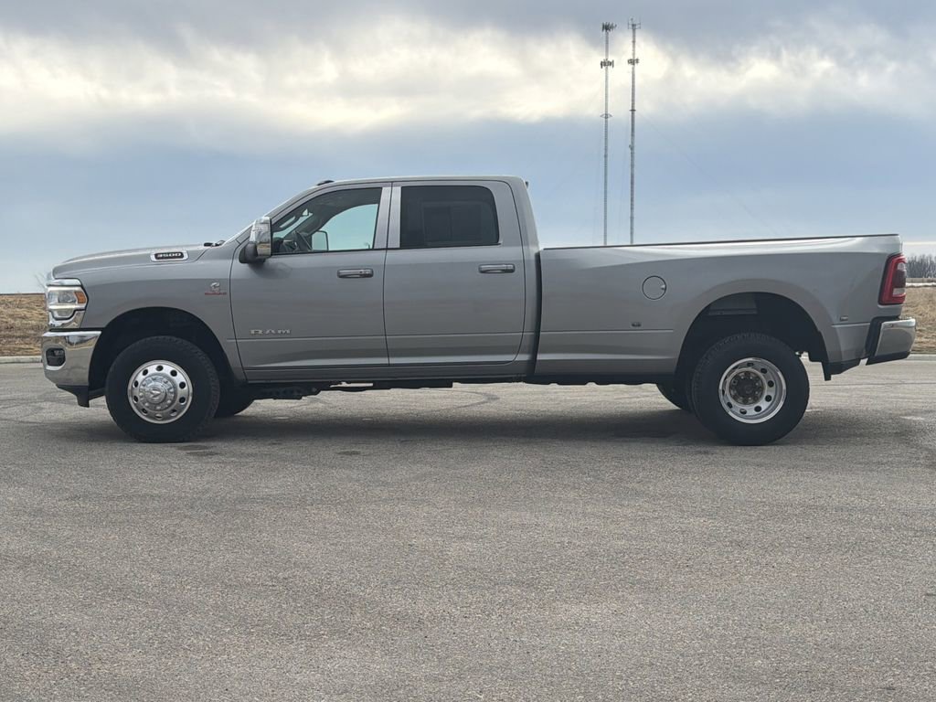 Used 2023 RAM 3500 Laramie image 26