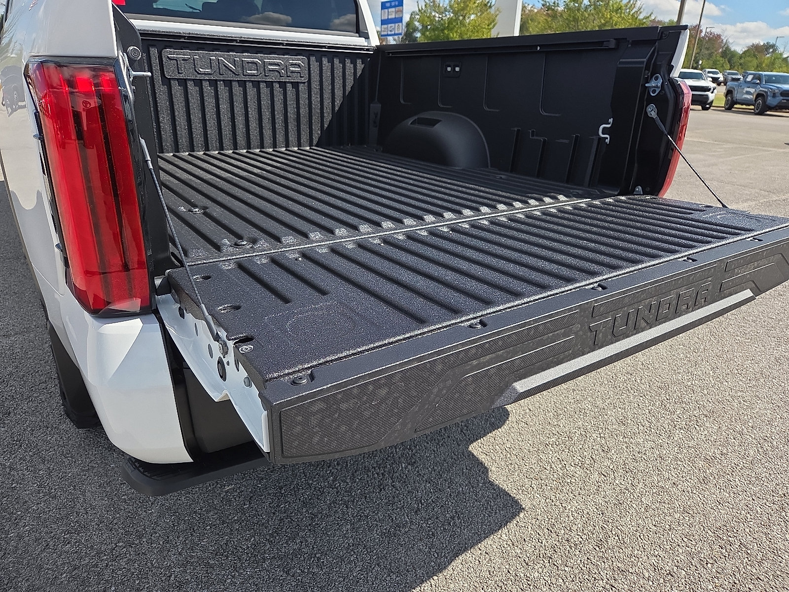 New 2026 Toyota Tundra SR5 AWD/4WD image 8