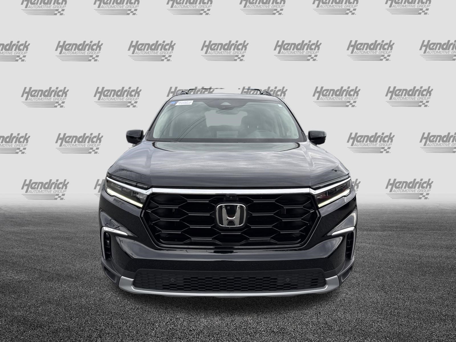 Certified 2023 Honda Pilot Elite image 3