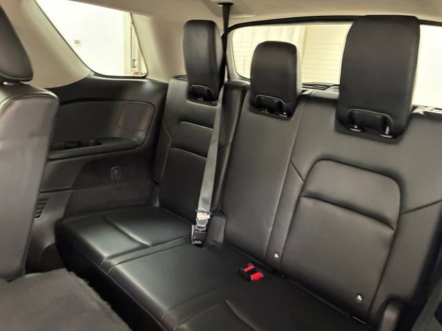 Used 2023 Nissan Pathfinder SL image 18