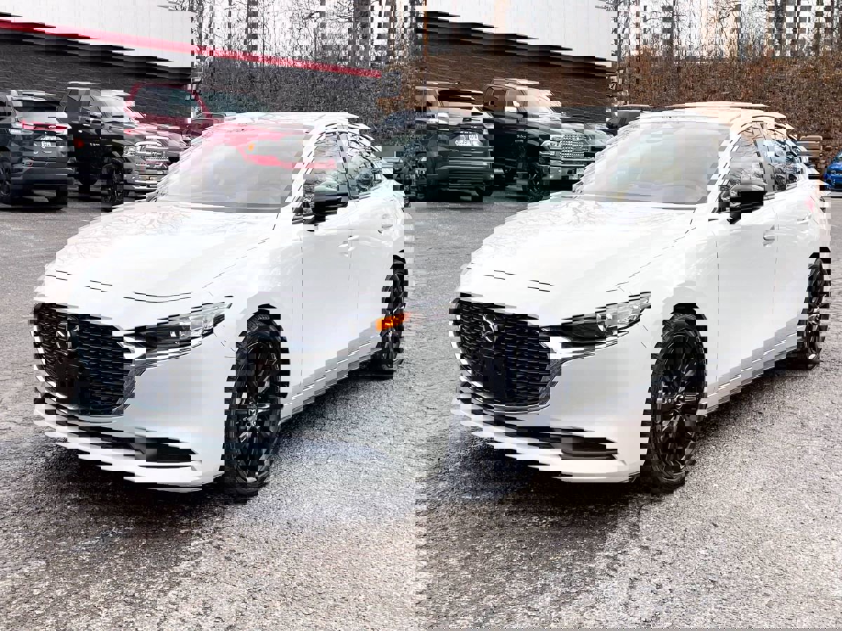 Used 2024 MAZDA MAZDA3 s image 1