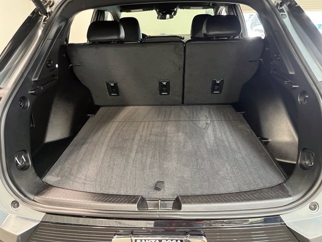 Used 2024 Chevrolet Equinox EV LT w/ LPO, Blackout Package FWD image 17
