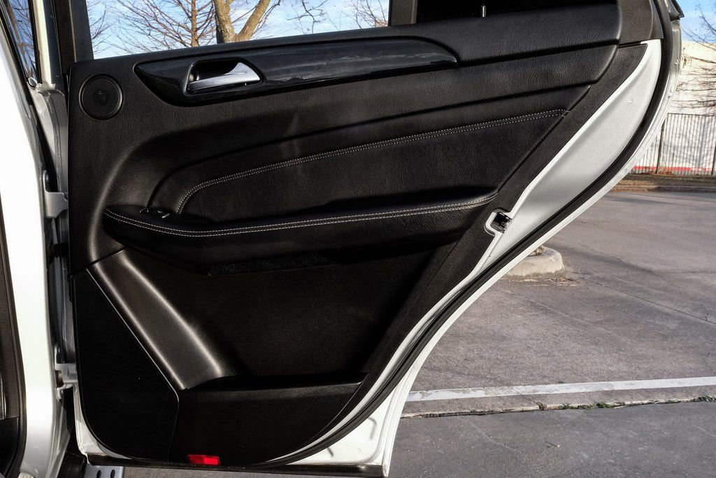 Used 2015 Mercedes-Benz ML 350 2WD image 46