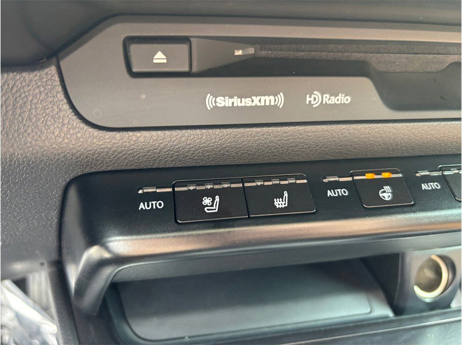 Used 2021 Lexus UX 250h w/ Premium Package image 32