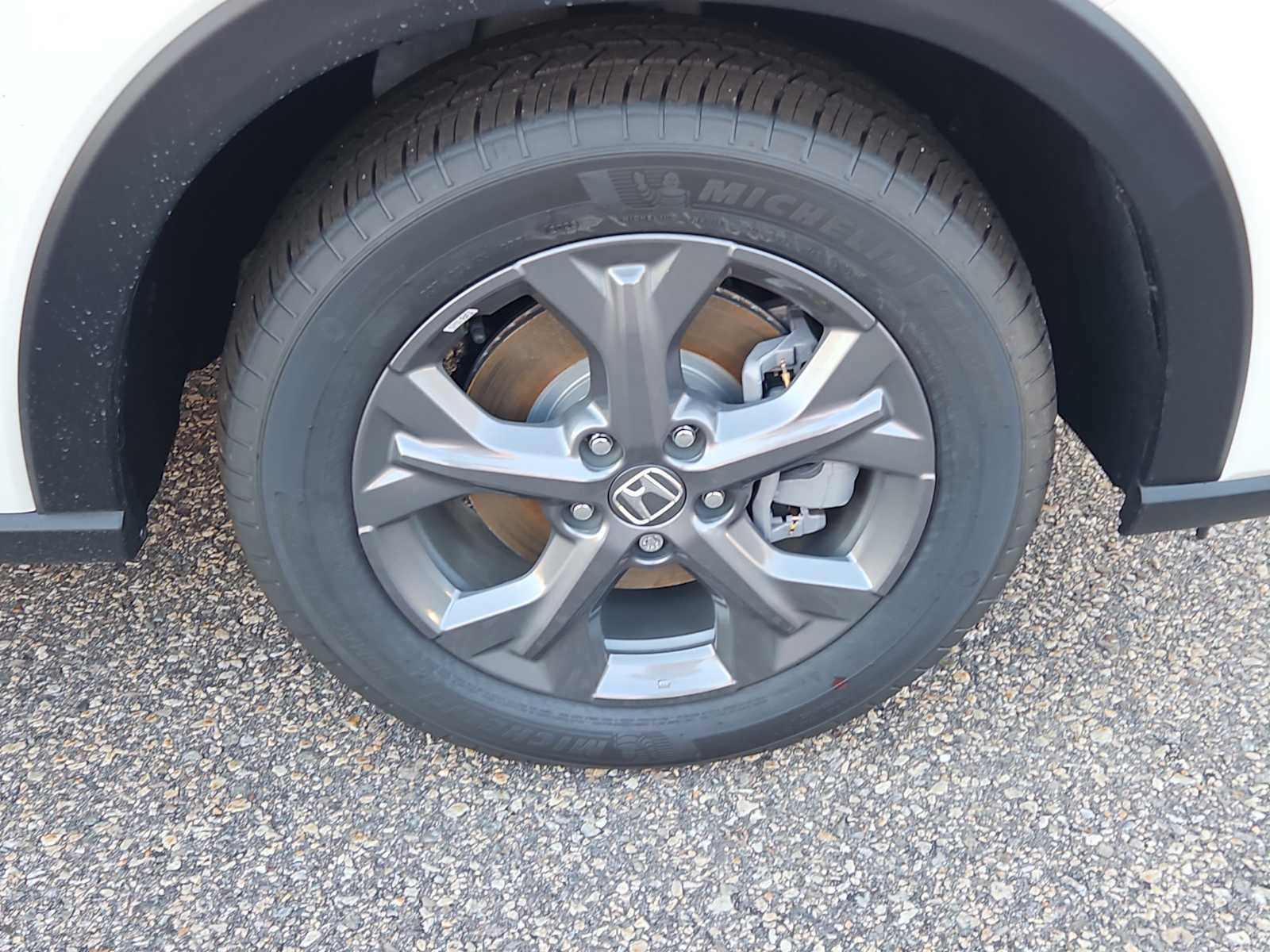 New 2026 Honda HR-V LX image 4