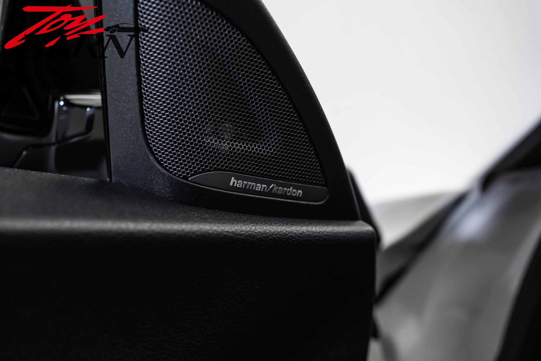 Used 2020 BMW M2 Competition RWD image 23
