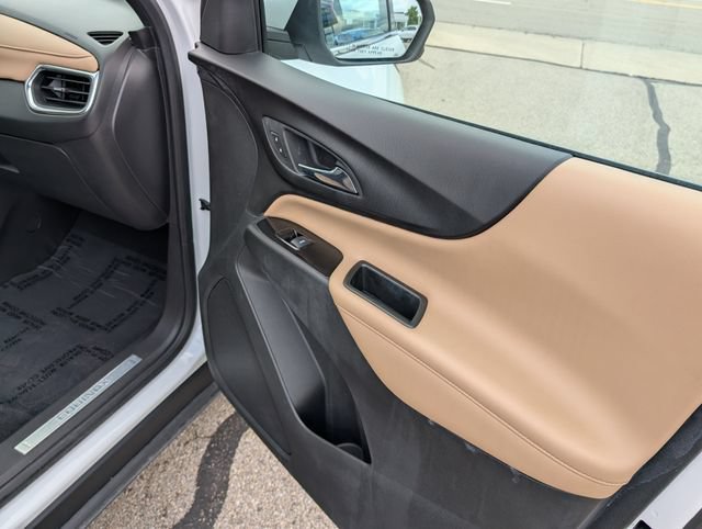 Used 2022 Chevrolet Equinox Premier AWD/4WD image 5