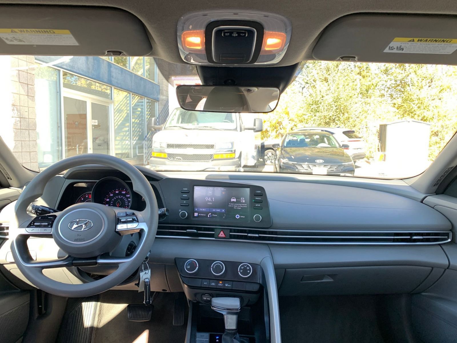 Used 2021 Hyundai Elantra SE image 31