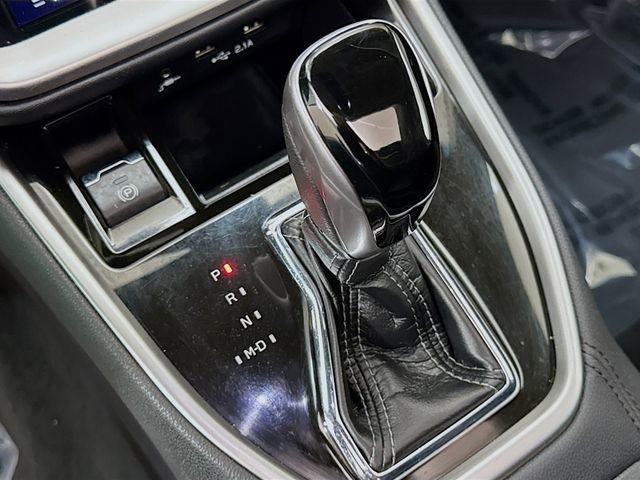 Used 2022 Subaru Outback Premium image 16