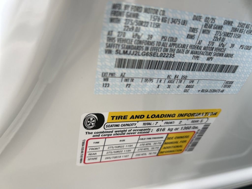 Used 2025 Lincoln Navigator Reserve w/ Jet Appearance Package image 55