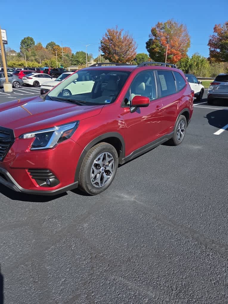 Used 2024 Subaru Forester Premium AWD/4WD image 13