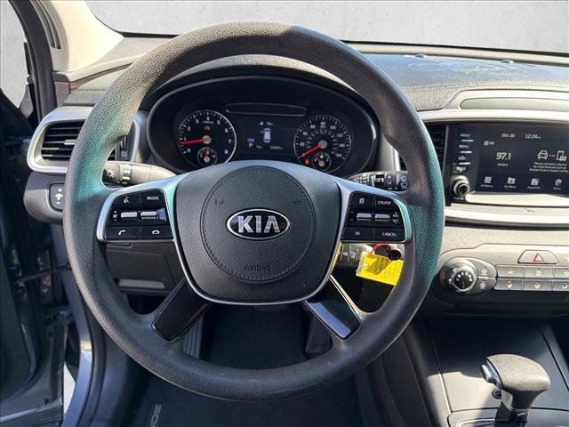 Used 2020 Kia Sorento FWD V6 image 13