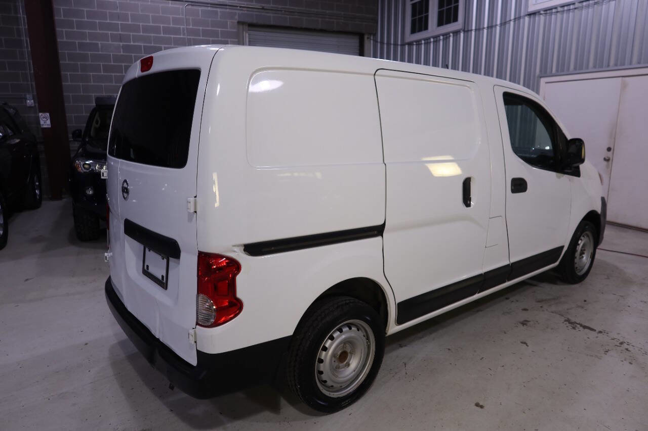Used 2017 Nissan NV200 S w/ Back Door Glass Package FWD image 5