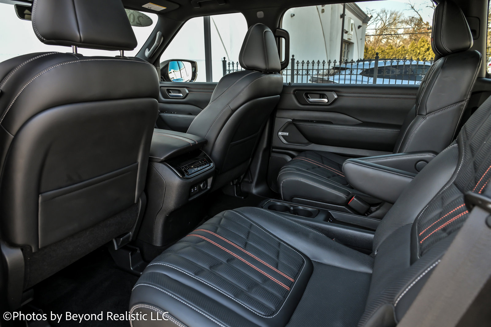 Used 2026 Nissan Armada PRO-4X image 28