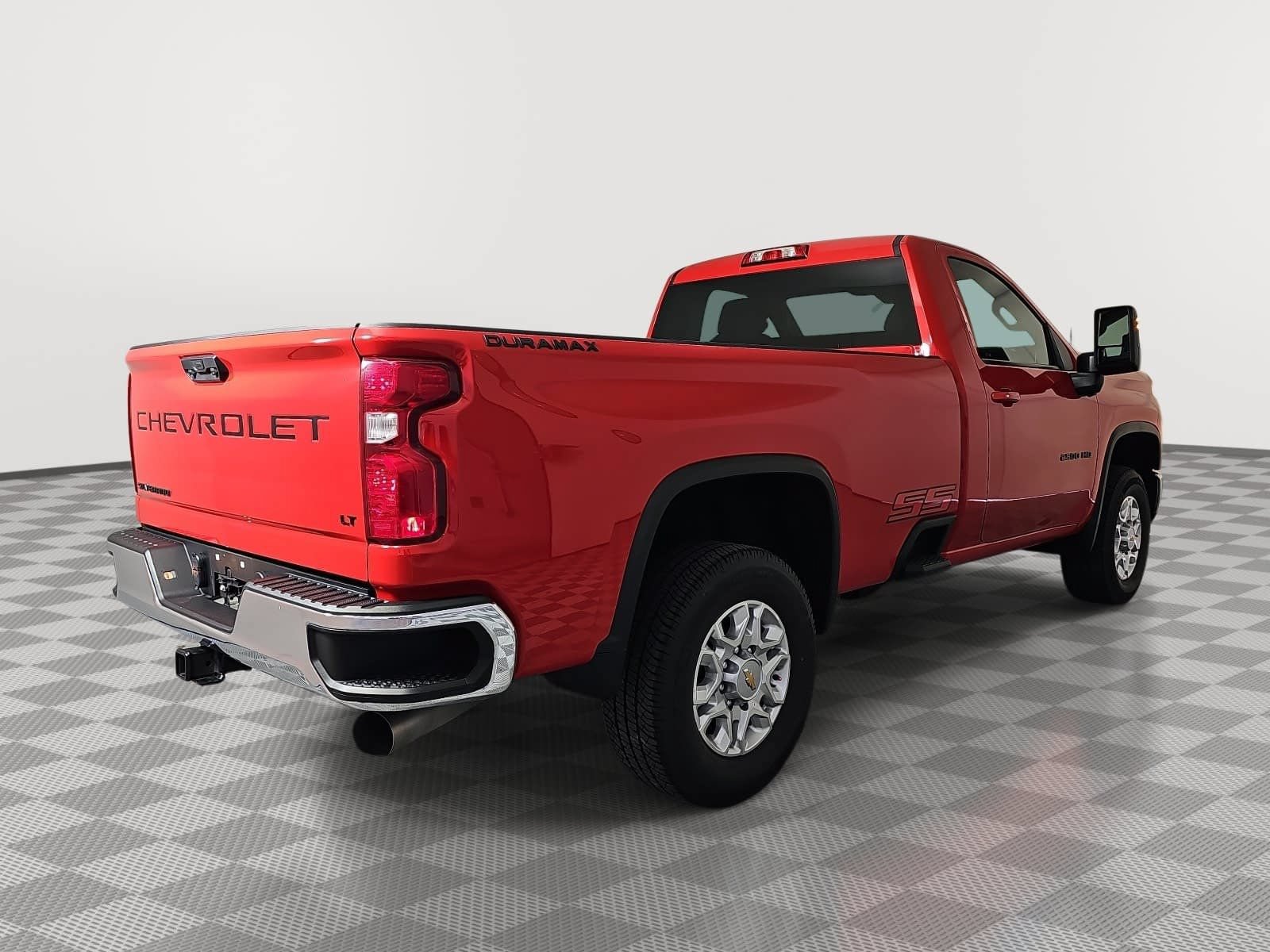 Used 2025 Chevrolet Silverado 2500 LT w/ Convenience Package RWD image 8