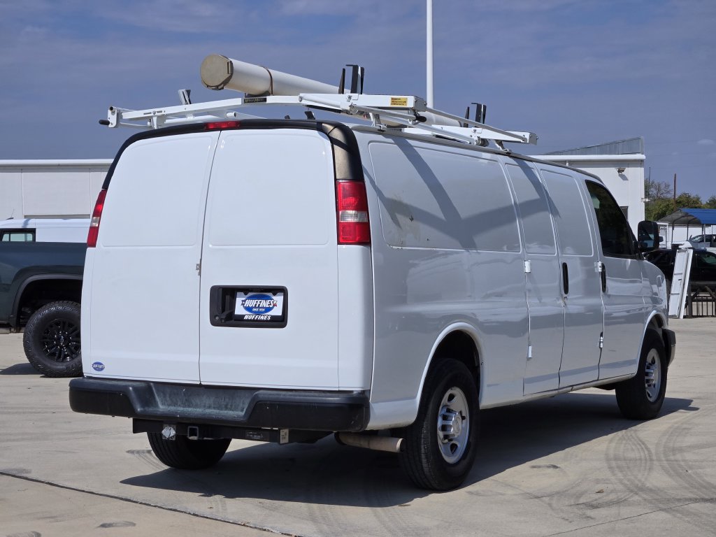 Used 2020 Chevrolet Express 2500 Extended w/ Driver Convenience Package RWD image 7