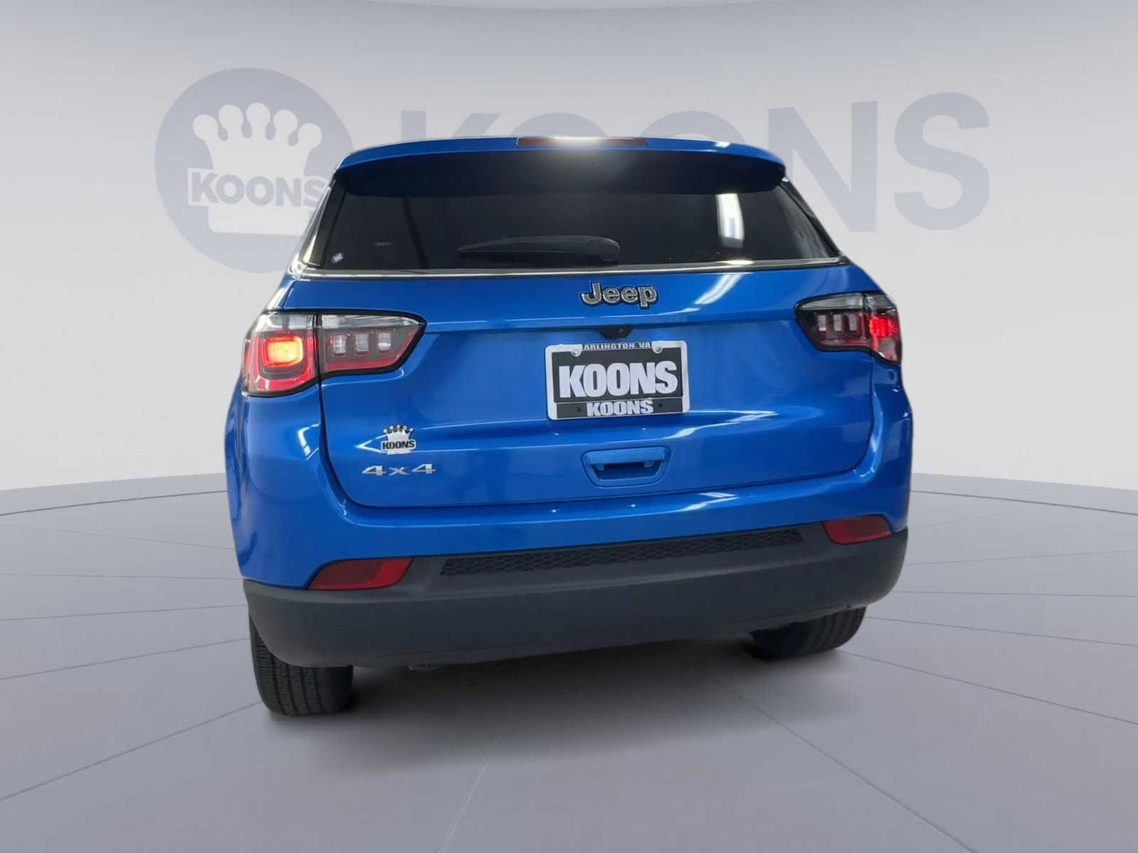 Used 2024 Jeep Compass Sport AWD/4WD image 10