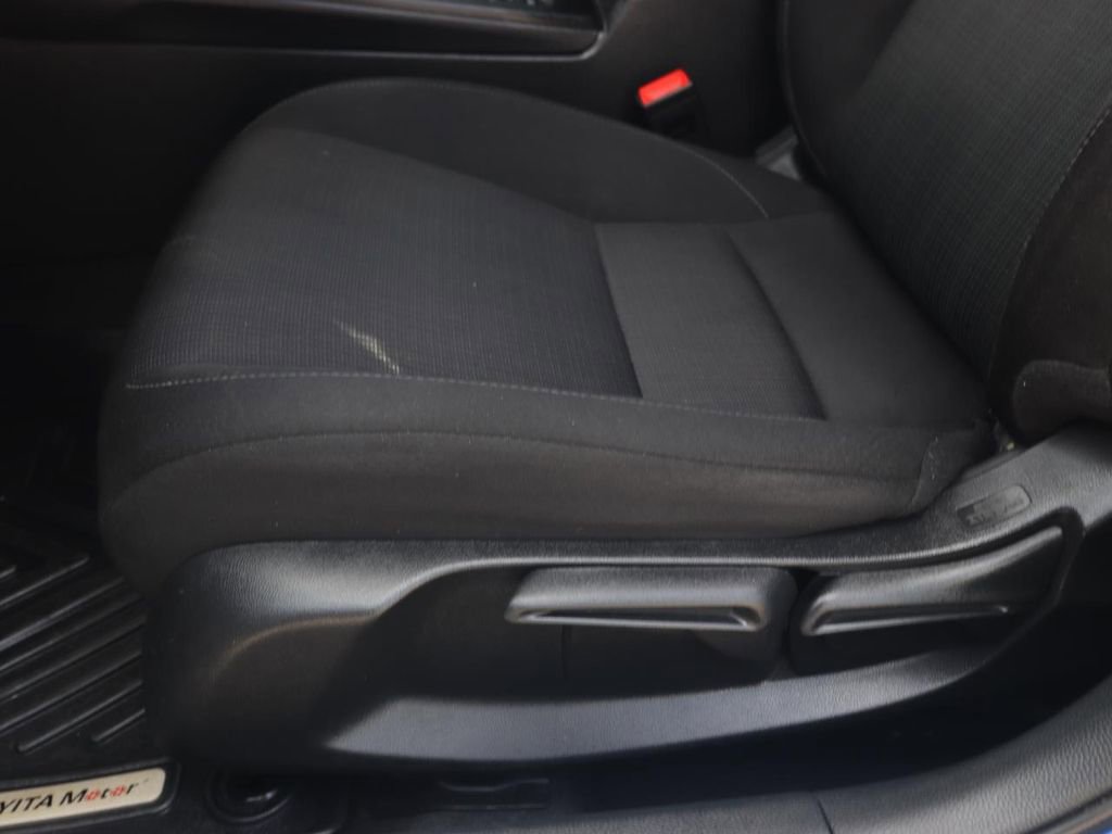 Used 2022 Honda Civic EX image 16