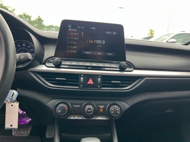 Used 2021 Kia Forte LXS FWD image 16