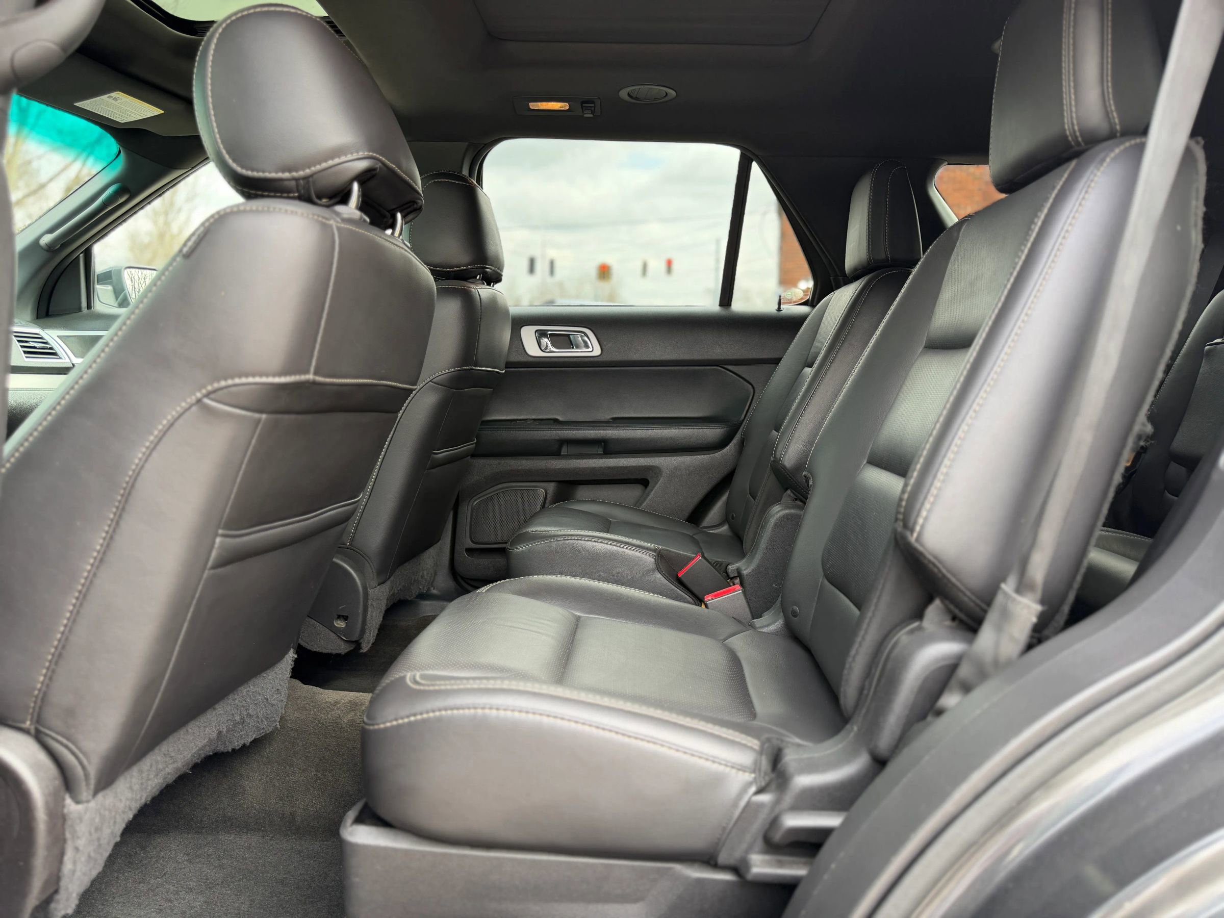 Used 2015 Ford Explorer Sport w/ Equipment Group 401A image 30