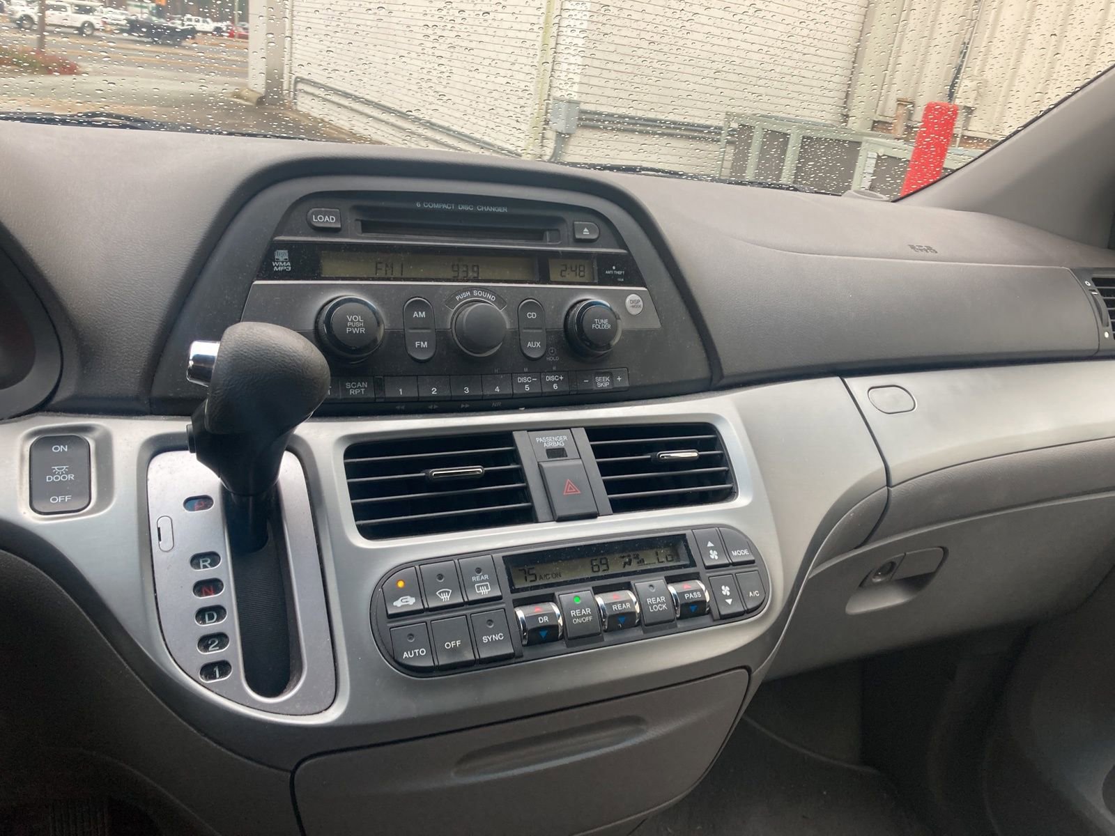 Used 2010 Honda Odyssey EX image 10