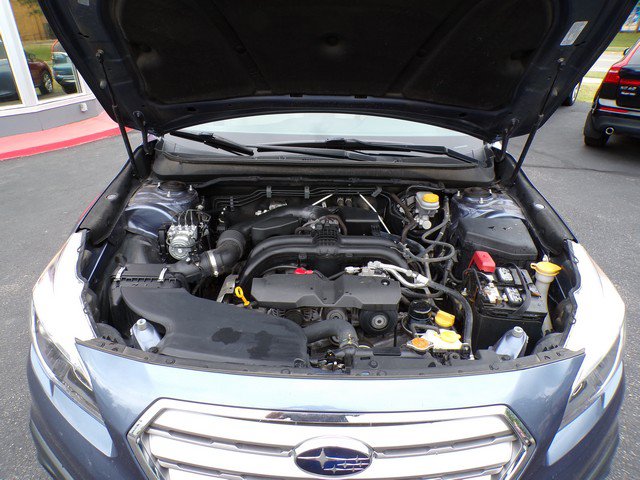 Used 2016 Subaru Outback 2.5i Limited AWD/4WD image 24
