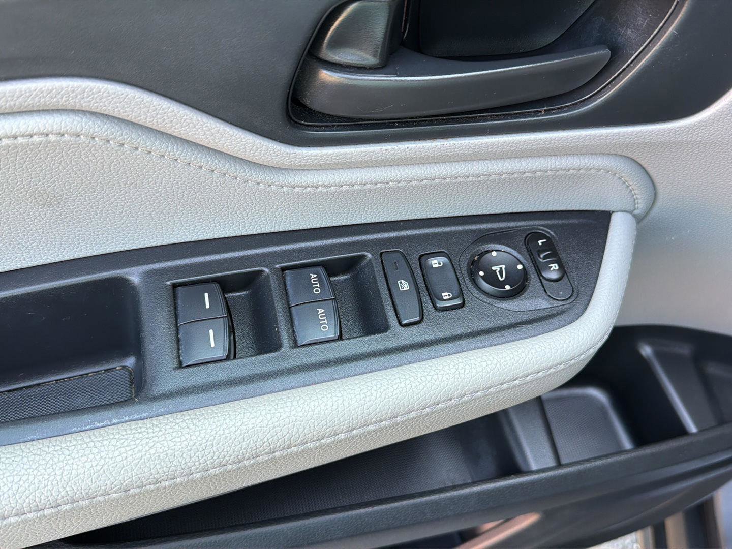 Used 2019 Honda Odyssey LX image 29